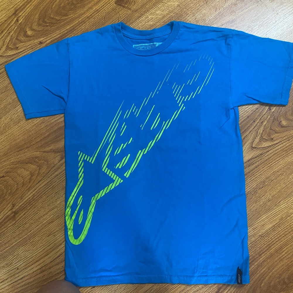 Fox Blue Tee with Neon Green Graphic Like New